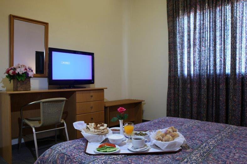 Zoukotel Hotel Jounieh Quarto foto